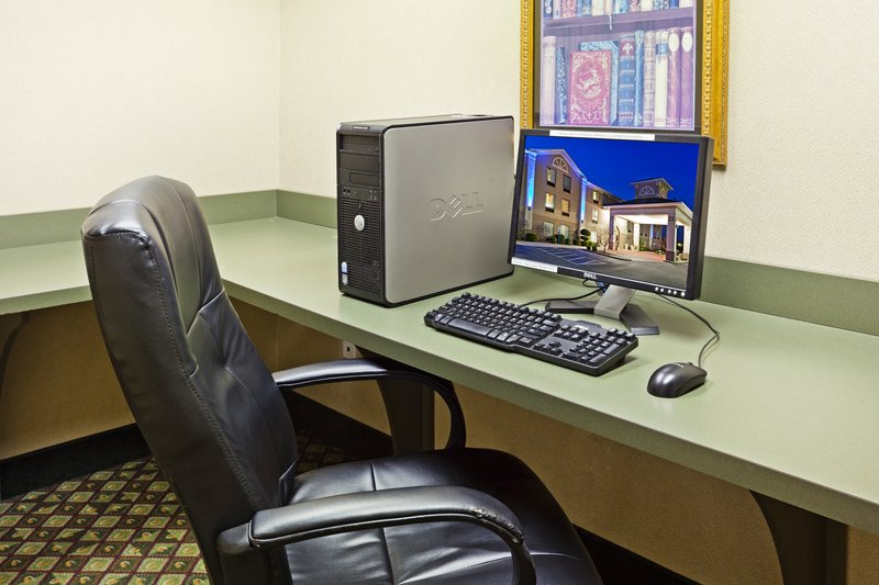 Holiday Inn Express-Southwest - Nicholasville, KY