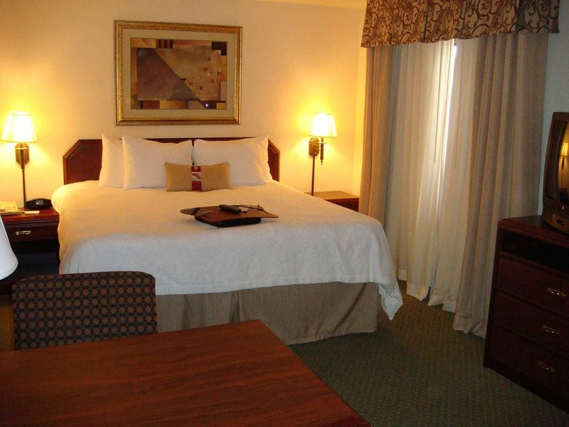 Hampton Inn & Suites San Marcos - San Marcos, TX