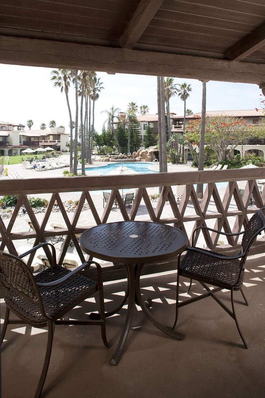 Embassy Suites By Hilton Mandalay Beach Resort - Oxnard, CA