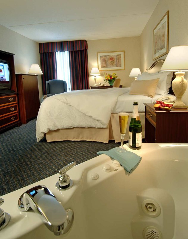 Hampton Inn Dulles/Cascades - Sterling, VA