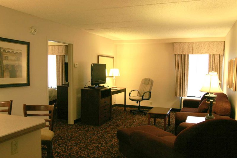 Hampton Inn Woodbridge - Woodbridge, NJ