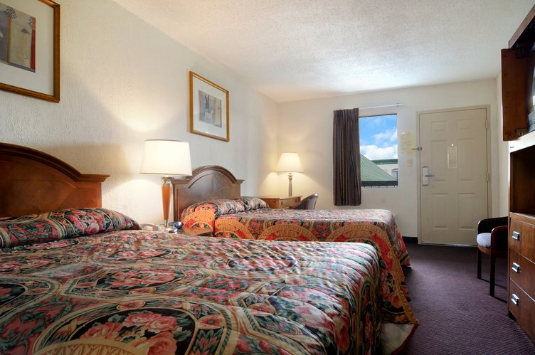 Howard Johnson Inn at Six Flags, GA - Austell, GA