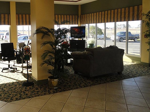 Red Carpet Inn - Jennings, LA
