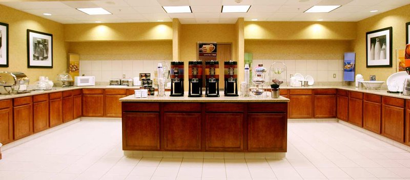 Hampton Inn & Suites Palmdale - Palmdale, CA