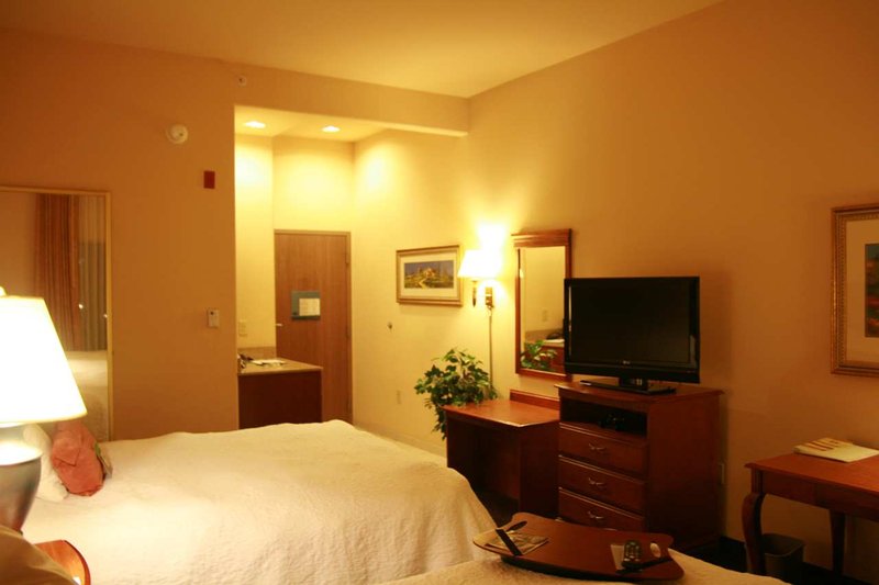 Hampton Inn & Suites Palmdale - Palmdale, CA