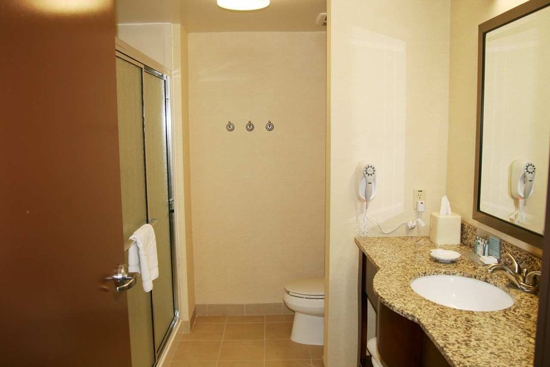 Hampton Inn-Lancaster - Lancaster, CA