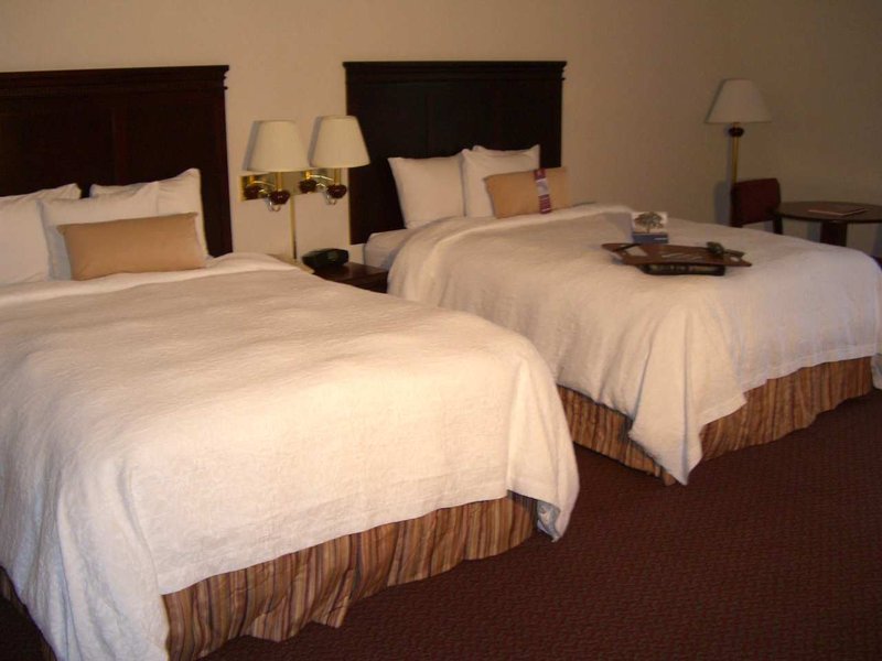 Hampton Inn Portland-Airport - Portland, OR