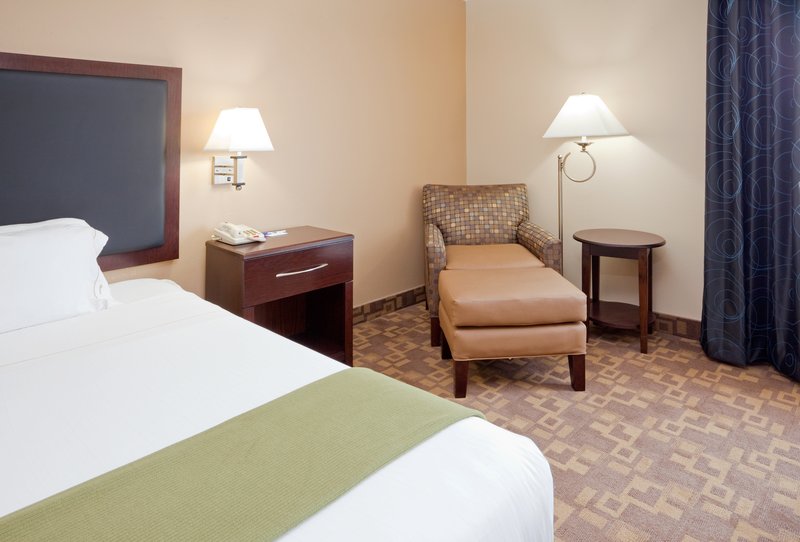 Clarion Inn - Dunn, NC