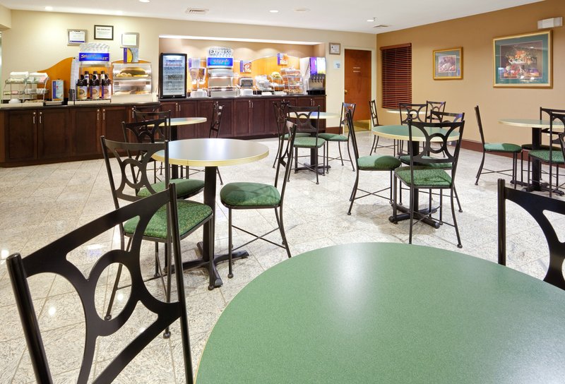 Clarion Inn - Dunn, NC