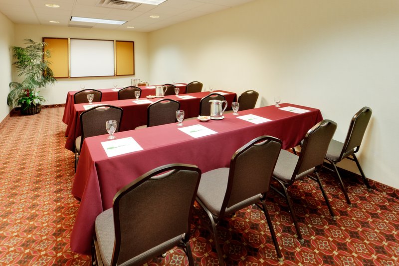 Holiday Inn Westbury-Long Island - Williston Park, NY