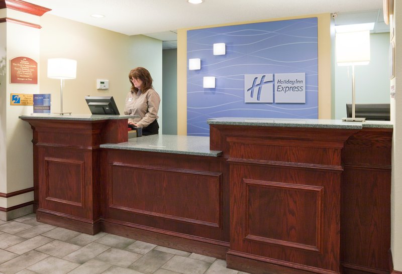 Holiday Inn Express & Suites SUPERIOR - Maple, WI