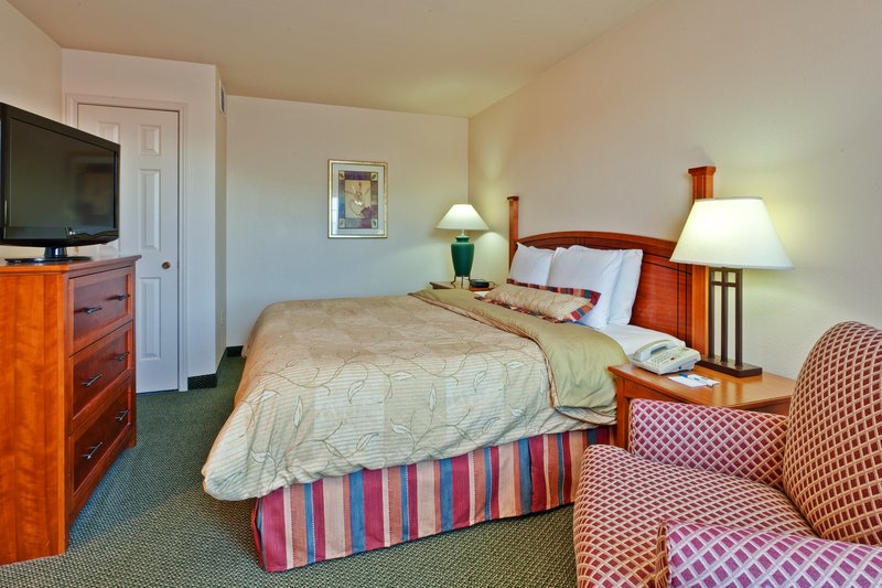Staybridge Suites CHICAGO -- GLENVIEW - Glenview NAS, IL