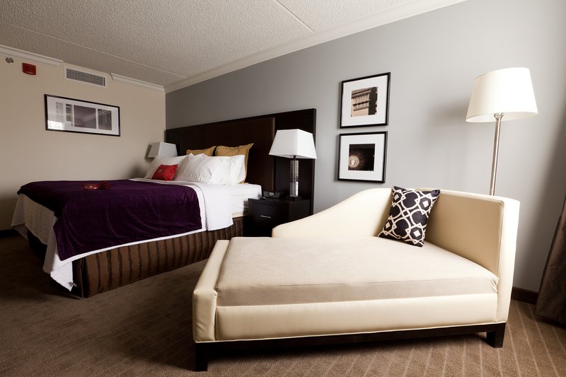 CROWN PLAZA - Suffern, NY