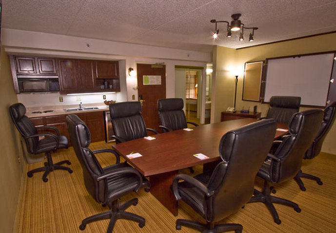 Courtyard By Marriott Lansing - Lansing, MI