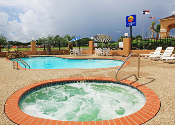 Comfort Inn - Alvin, TX
