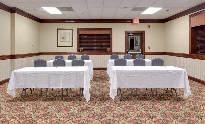 Holiday Inn NORTH LITTLE ROCK - North Little Rock, AR