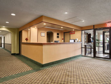 Travelodge Batavia - Batavia, NY
