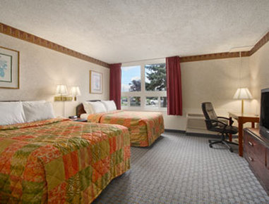 Travelodge Batavia - Batavia, NY