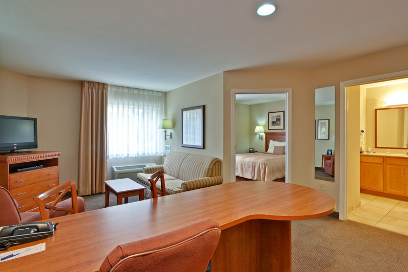 Candlewood Suites BOWLING GREEN - Oakland, KY