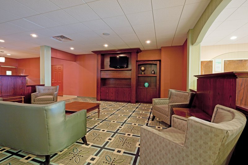 Holiday Inn - Plattsburgh, NY