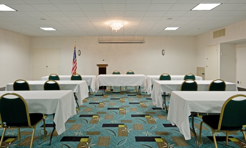 Holiday Inn - Plattsburgh, NY