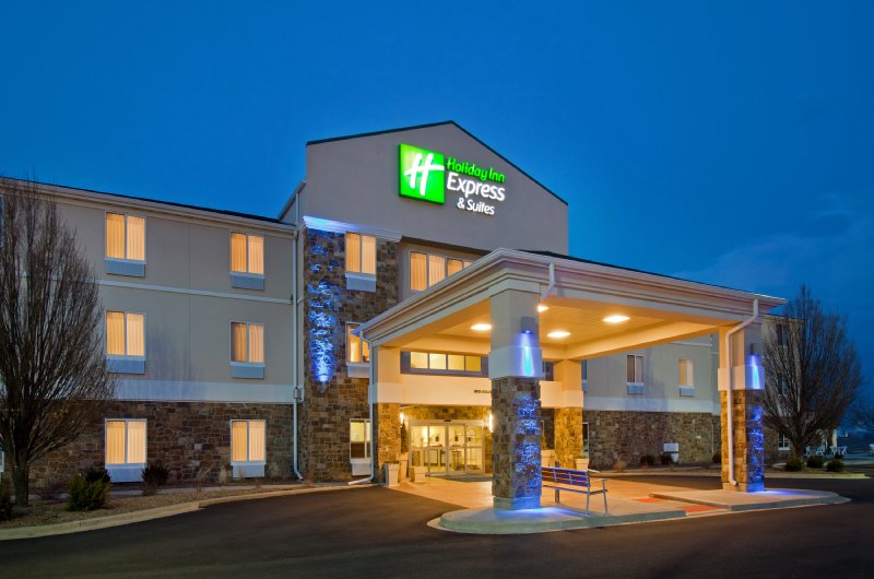Holiday Inn Express-Pekin - Pekin, IL