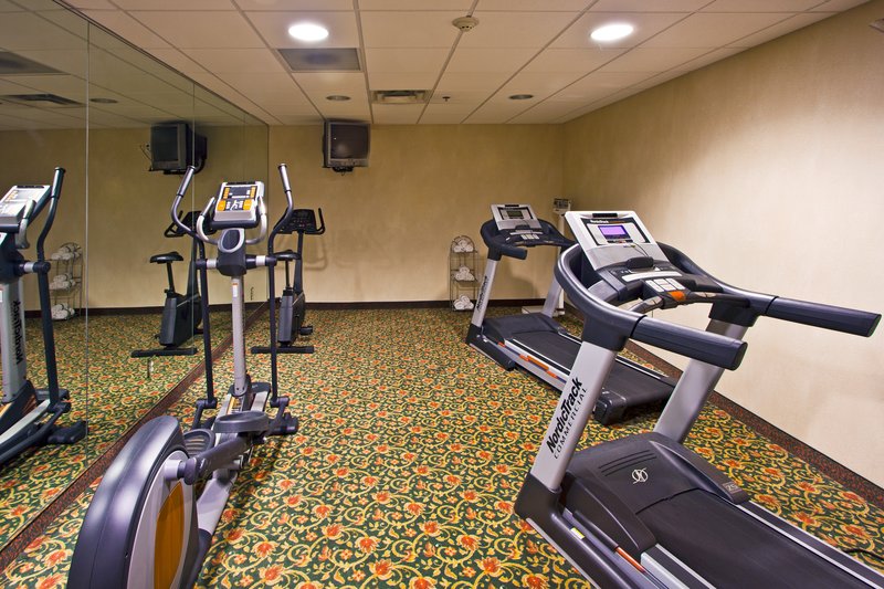 Holiday Inn Express & Suites WATERFORD - Waterford, MI
