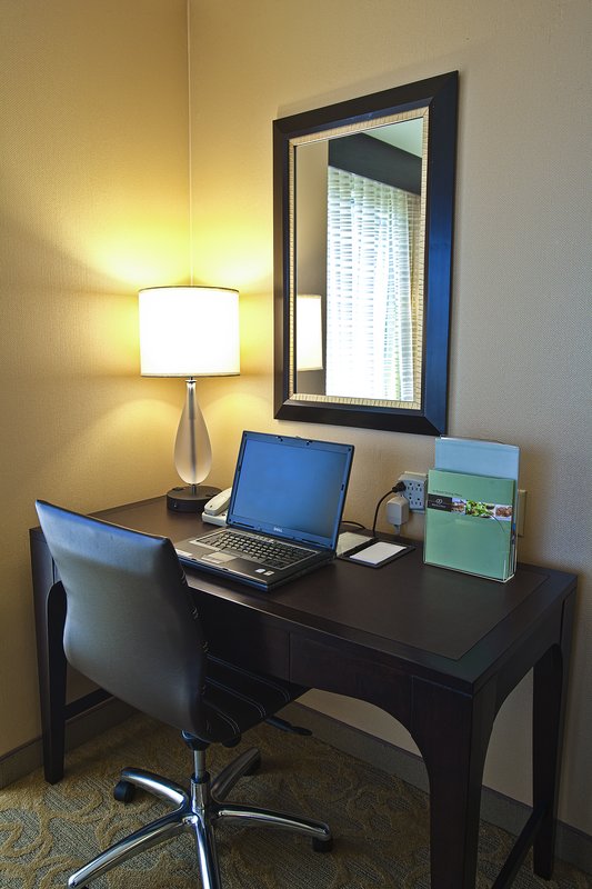 Doubletree By Hilton Hotel Santa Ana-Orange County Airport - Santa Ana, CA