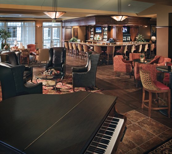 Chateau On The Lake Resort - Branson, MO