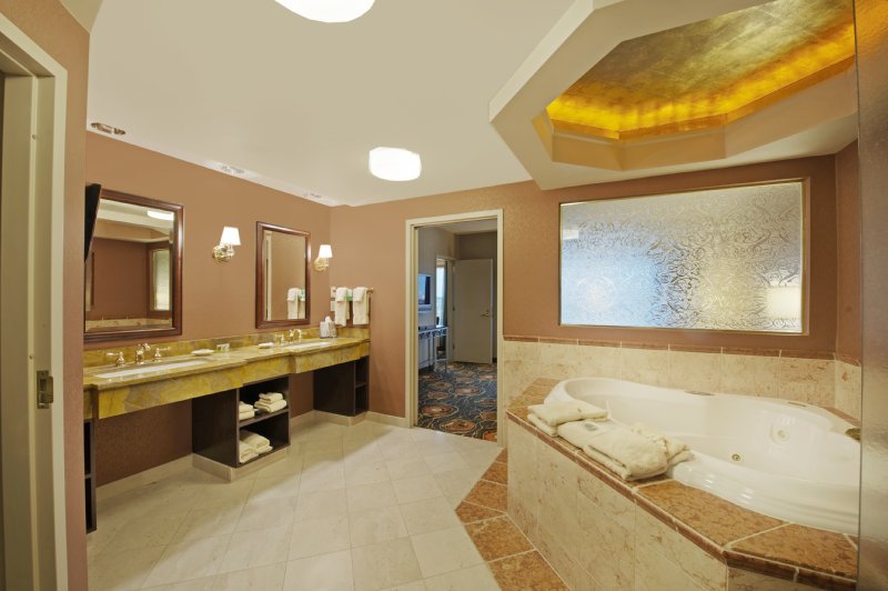 Mystic Lake Casino Hotel - Prior Lake, MN