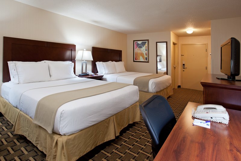 Holiday Inn Express MEADVILLE (I-79 EXIT 147A) - Springboro, PA