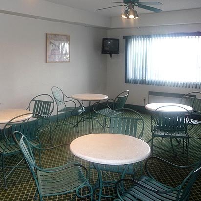Econo Lodge - Austin, MN