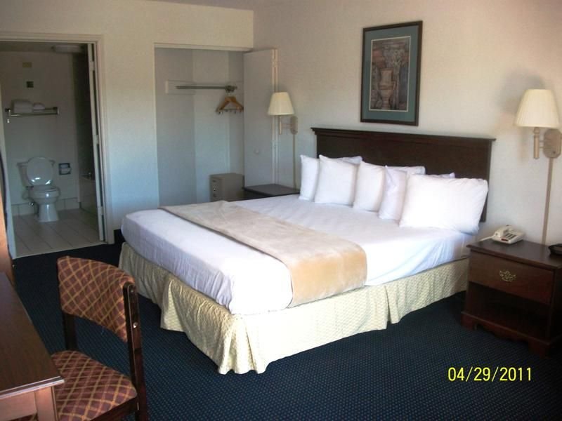 Sheridan Inn - Duncan, SC
