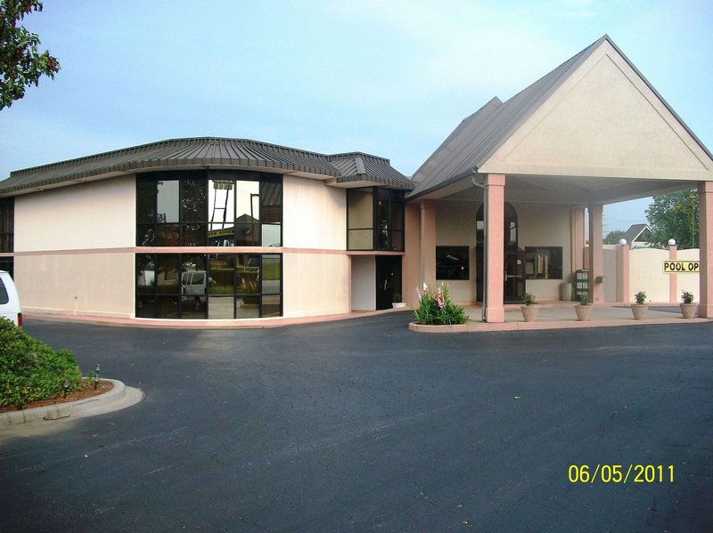 Sheridan Inn - Duncan, SC