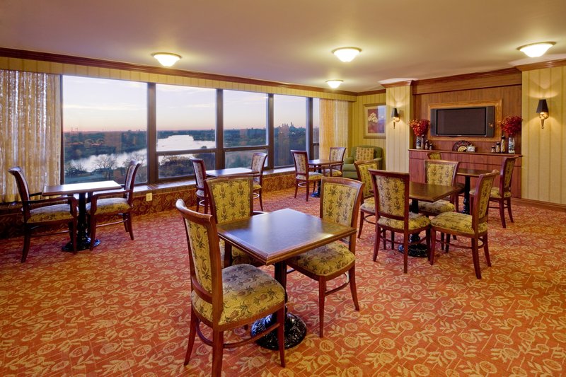 Crowne Plaza Philadelphia-Cherry Hill - Cherry Hill, NJ