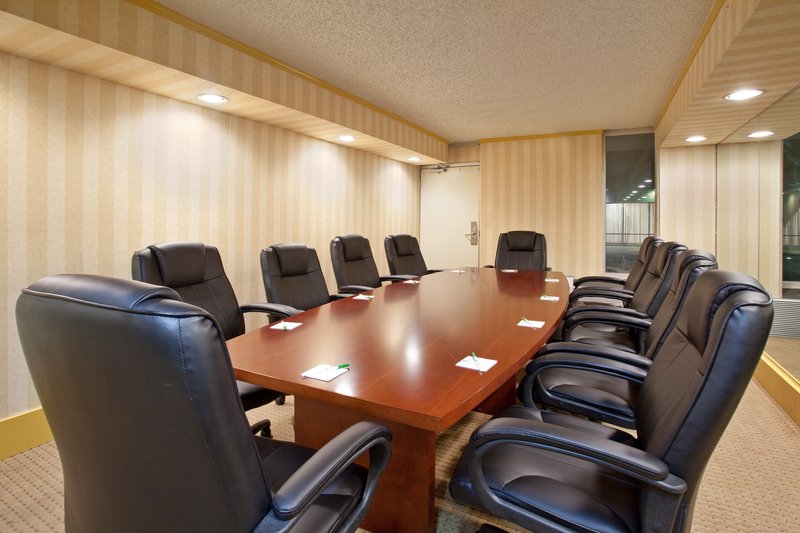 Holiday Inn - Long Beach, CA