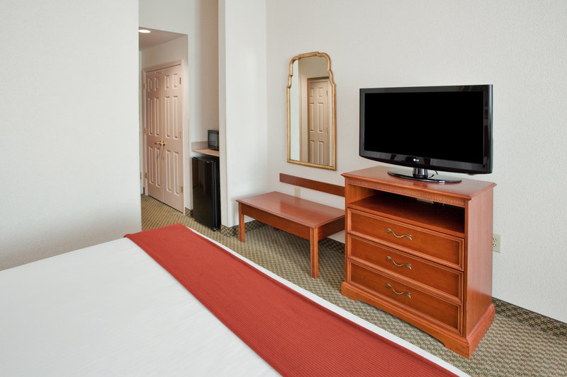 Holiday Inn Express & Suites WALTERBORO I-95 - Walterboro, SC