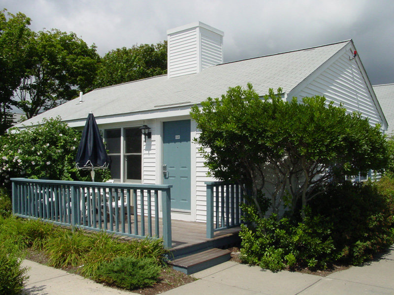 Blue Water Resort on the Ocean - South Yarmouth, MA