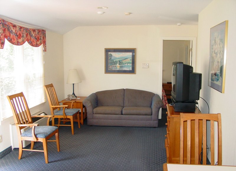 Blue Water Resort on the Ocean - South Yarmouth, MA