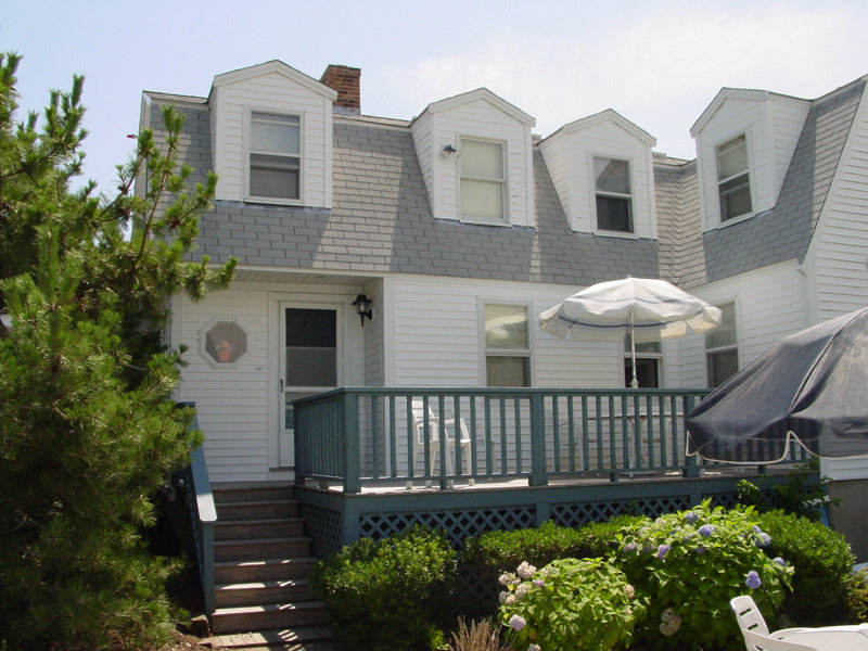 Blue Water Resort on the Ocean - South Yarmouth, MA