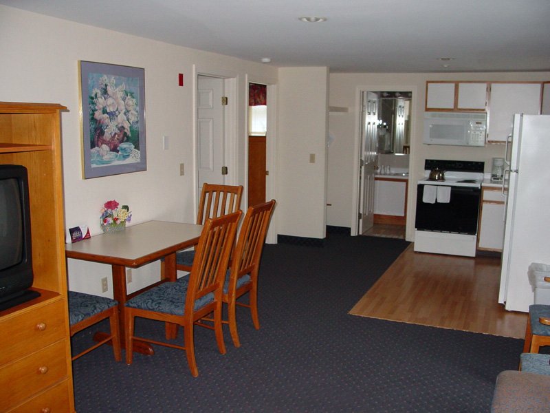 Blue Water Resort on the Ocean - South Yarmouth, MA