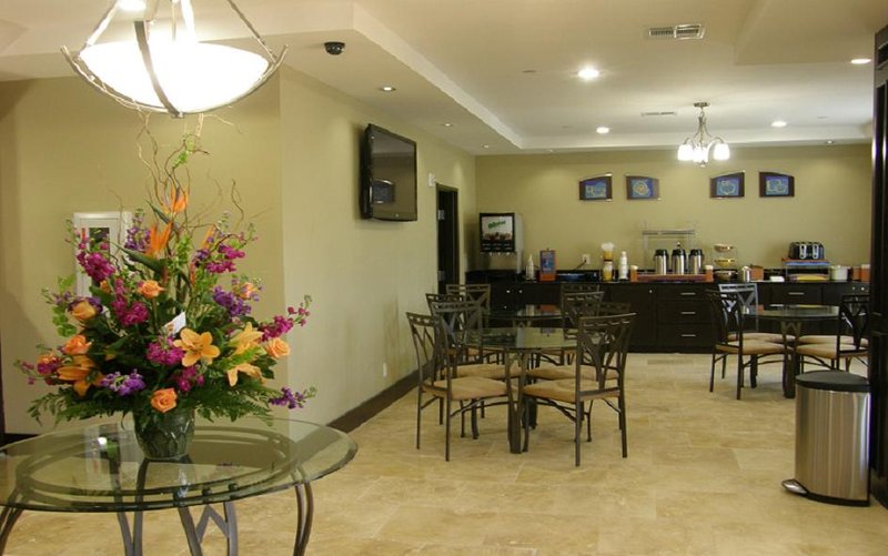 La Jagu Inn & Suites - Winnfield, LA