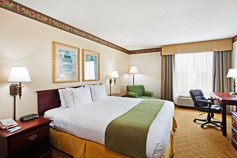 Holiday Inn Express-Southwest - Nicholasville, KY