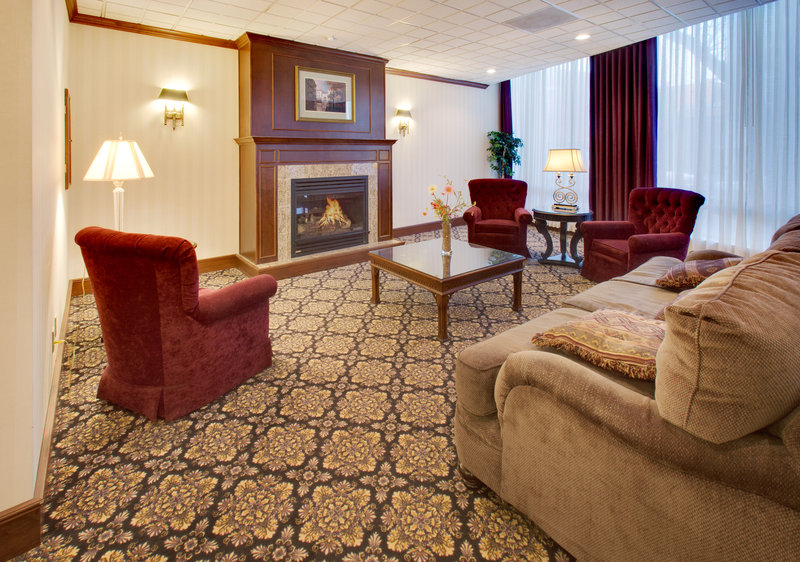 Holiday Inn Rock Island-Quad Cities - Rock Island, IL