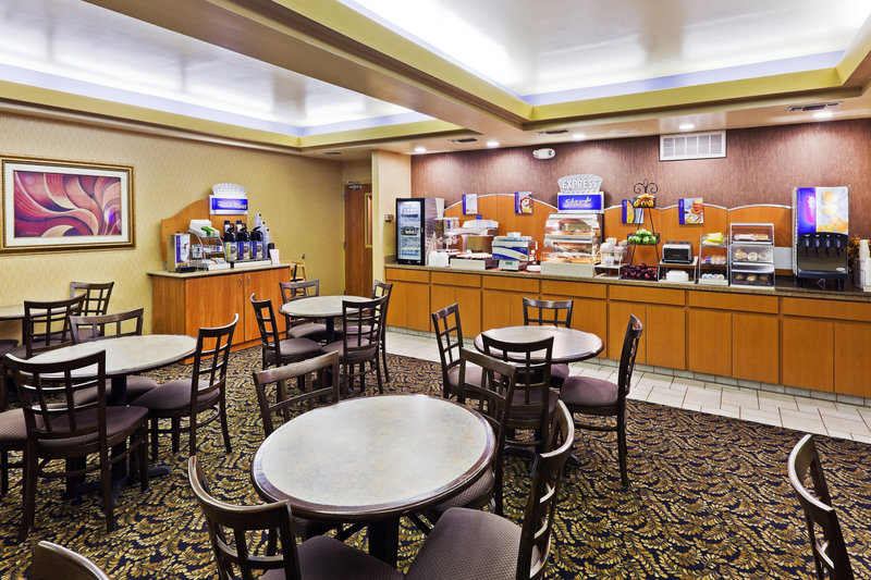 Holiday Inn Express-Tulsa - Tulsa, OK