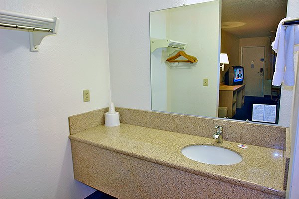 Motel 6 Gibbstown, NJ - Gibbstown, NJ