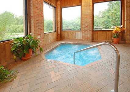 Comfort Inn Macomb - Macomb, IL