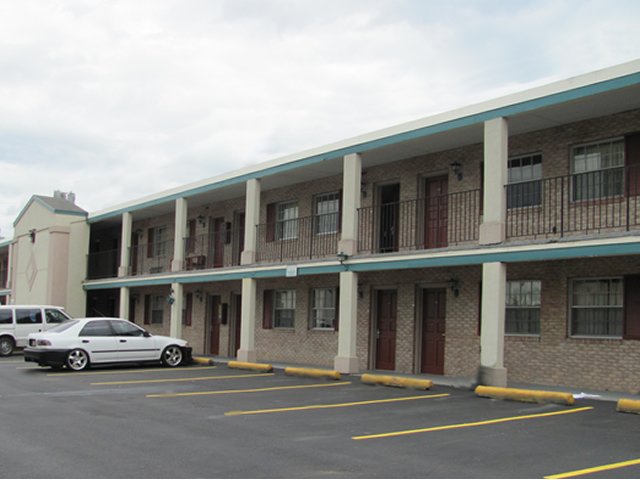 Red Carpet Inn - Hanover, PA