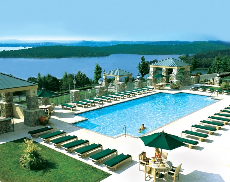 Chateau On The Lake Resort - Branson, MO