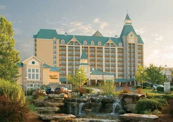 Chateau On The Lake Resort - Branson, MO
